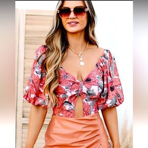 NanaMacs Original floral top